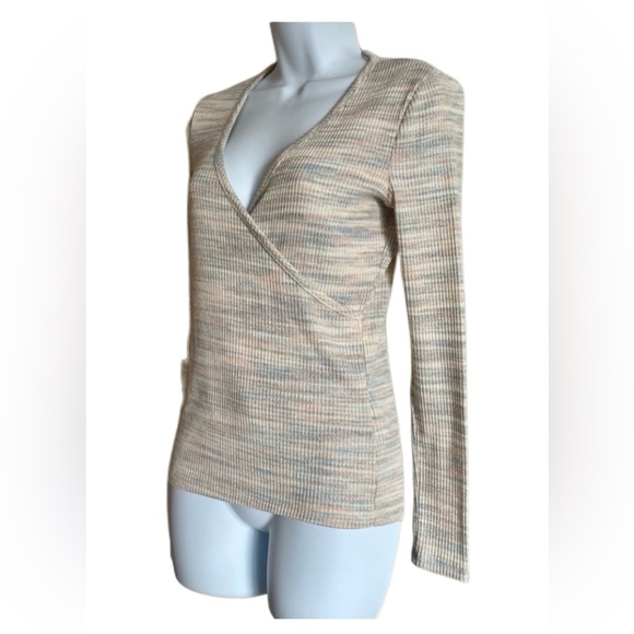 Madewell Suplice V-Neck Long Sleeve Knit Top - Picture 3 of 5